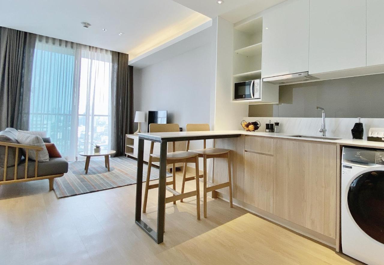 Oakwood Suites Μπανγκόκ Εξωτερικό φωτογραφία A typical studio apartment